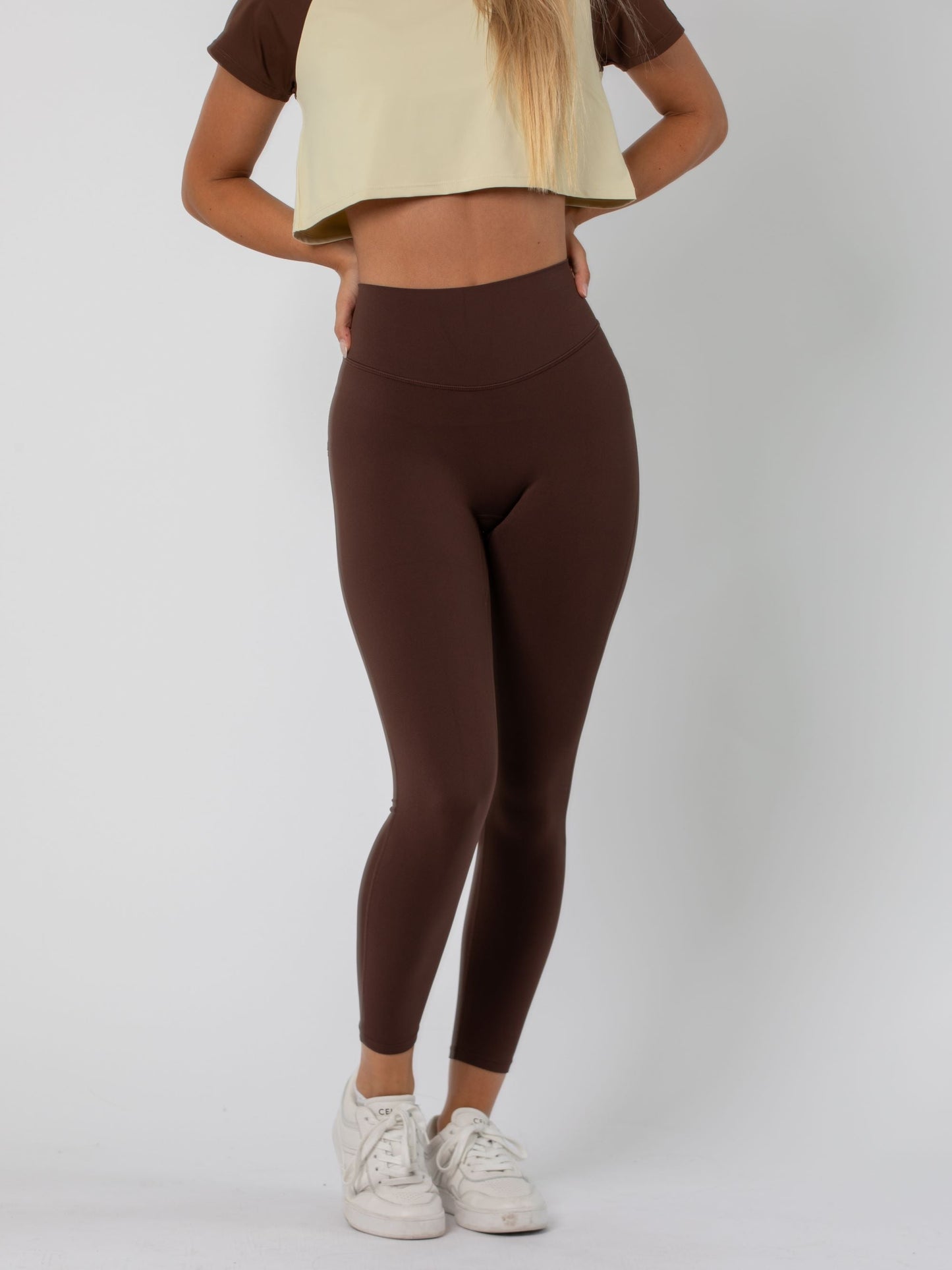 Contour Core Leggings