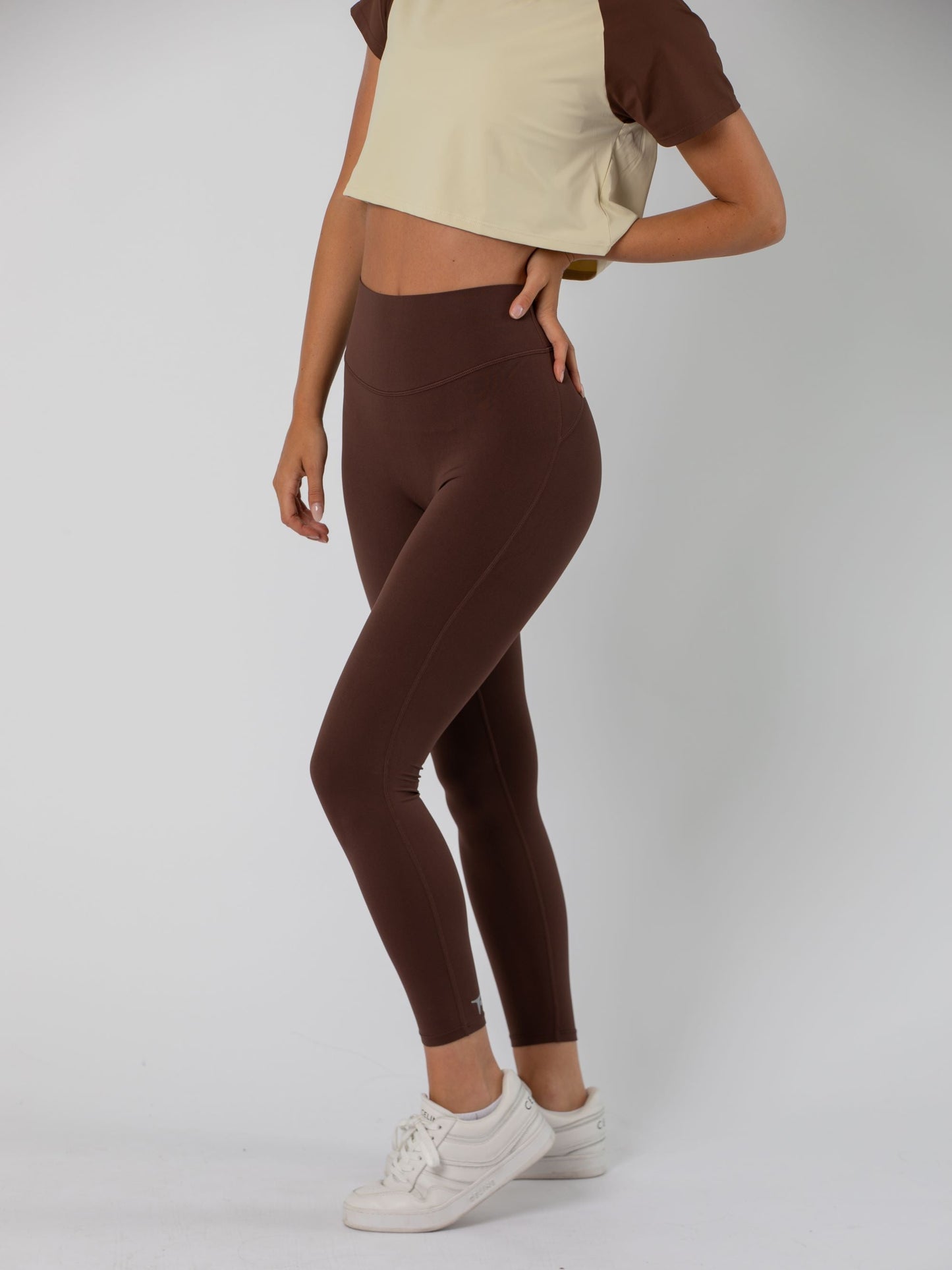 Contour Core Leggings
