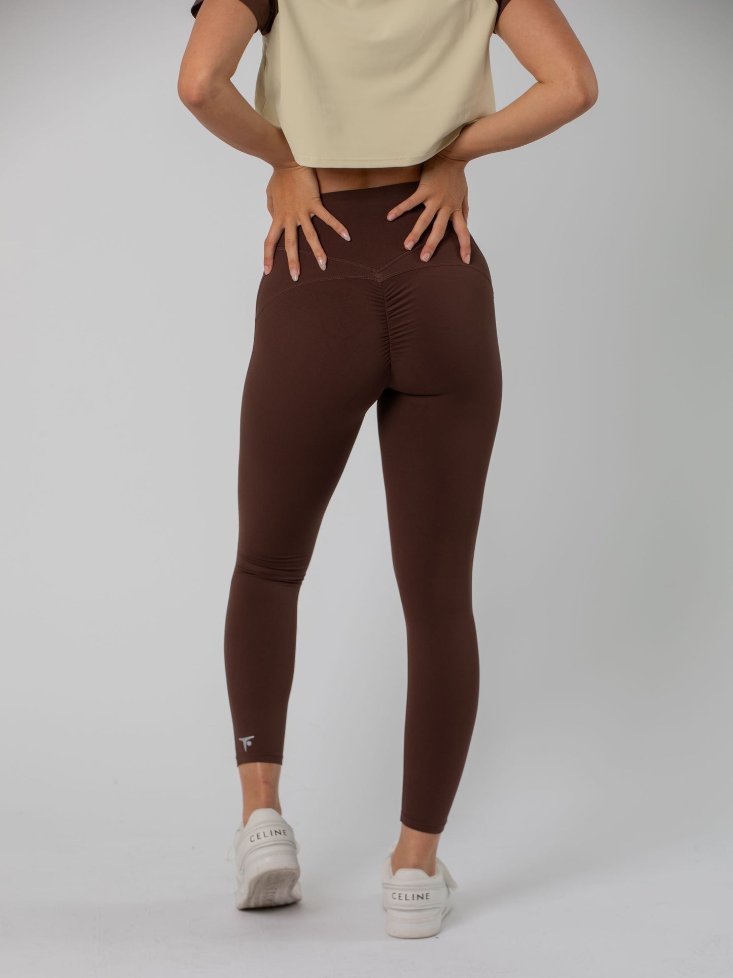 Contour Core Leggings