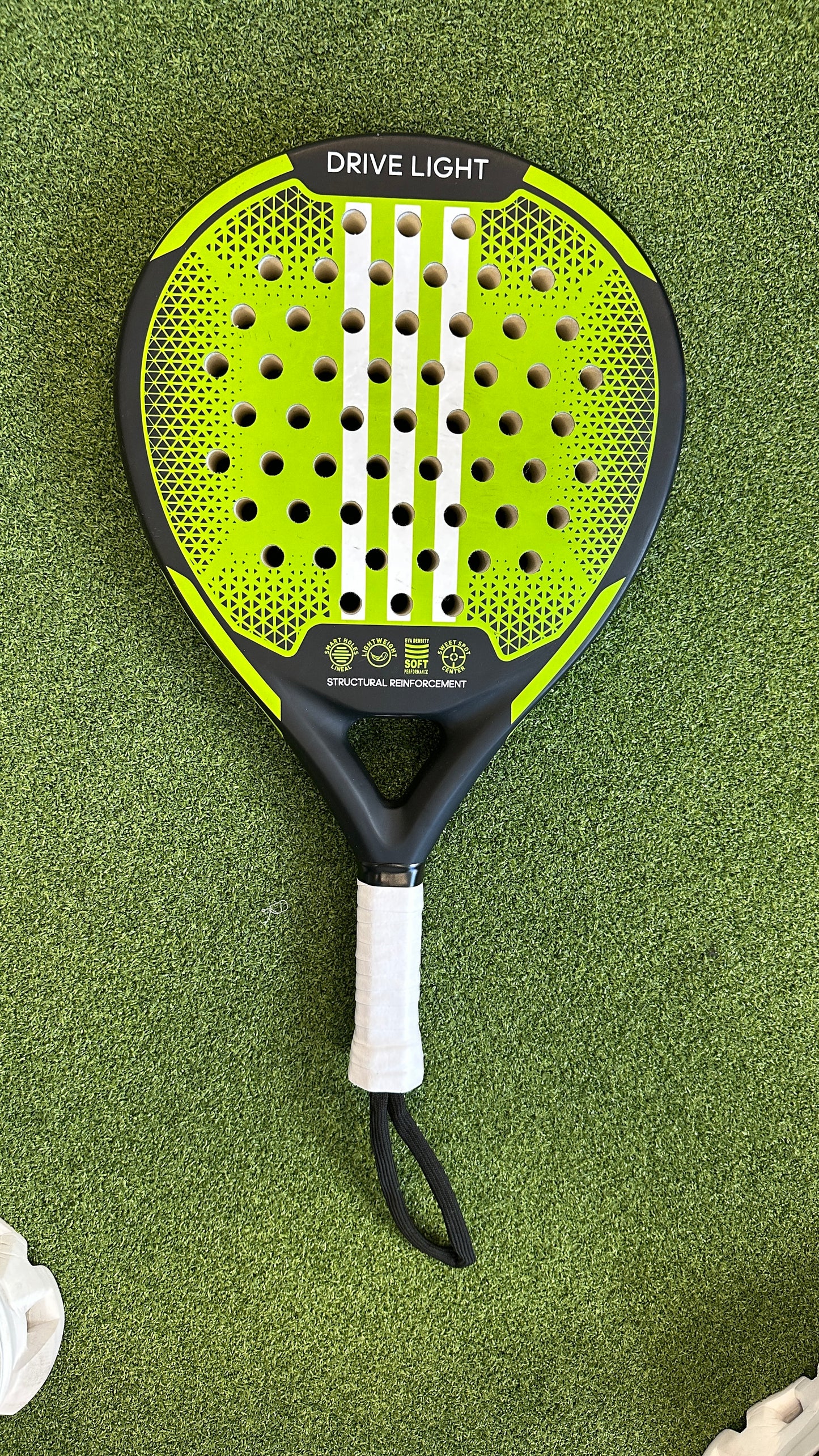 ADIDAS DRIVE LIGHT 3.2 RK5CB9U15 Used