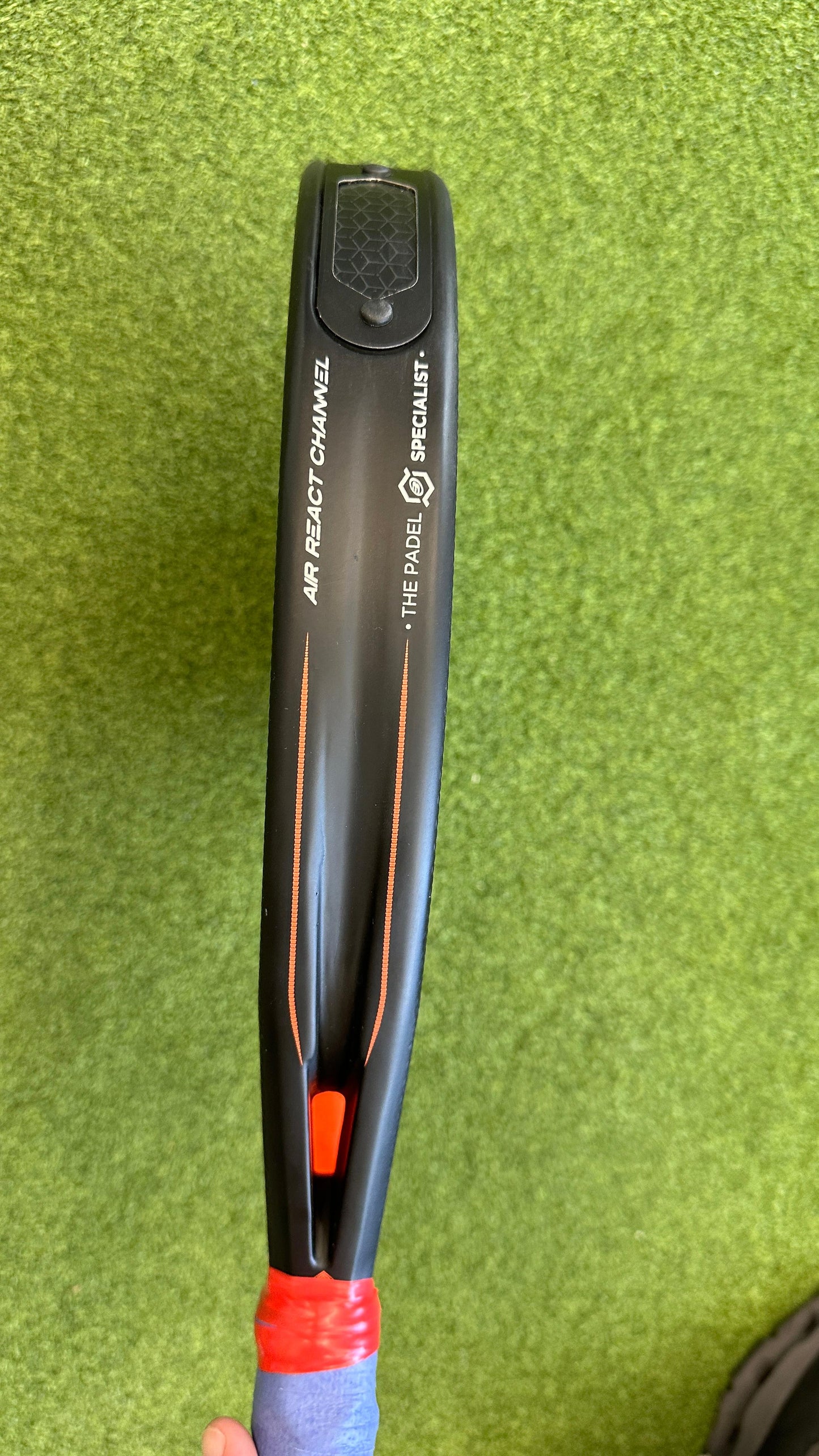 BULLPADEL HACK 03 HYBRID 24 Used - Condition 9.5/10