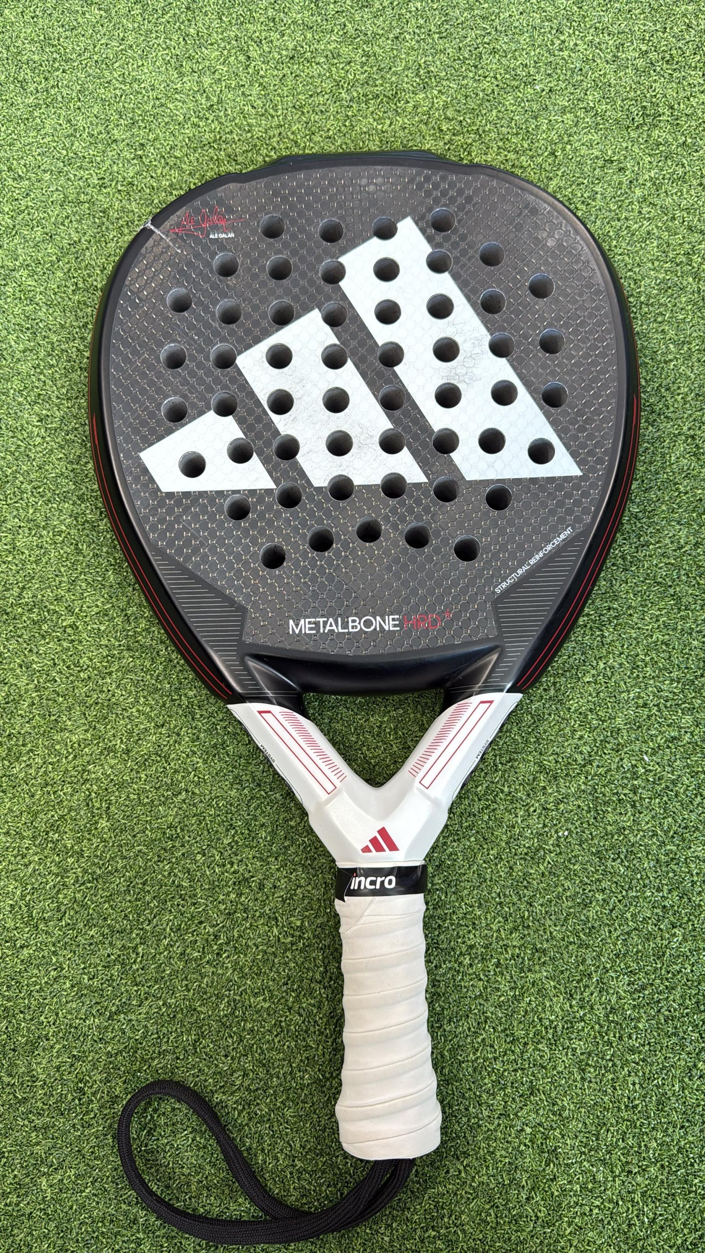 ADIDAS METALBONE HRD+ 3.3 Black/Red 2024 - Used condition 9/10