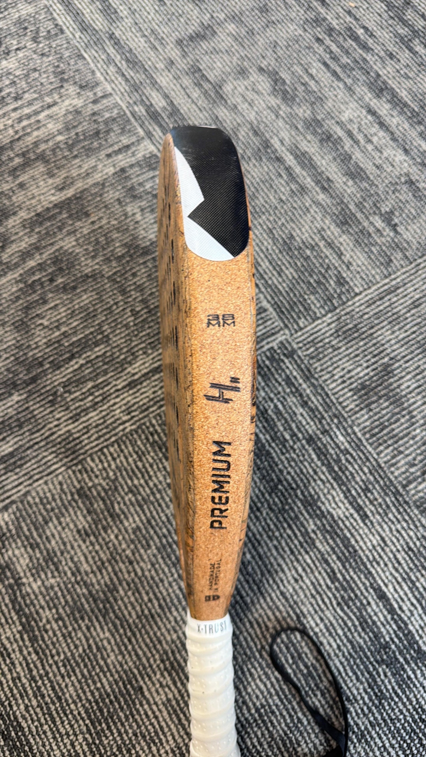 CORK SUPREME HYBRID 2 - Used condition 9/10
