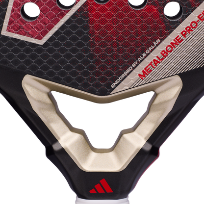 Adidas Metalbone Pro EDT 2026 Racket Ale Galán Badminton Player