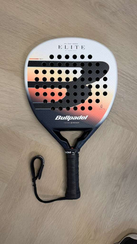 BULLPADEL ELITE W 2026 GEMMA TRIAY - Used condition 9.9/10