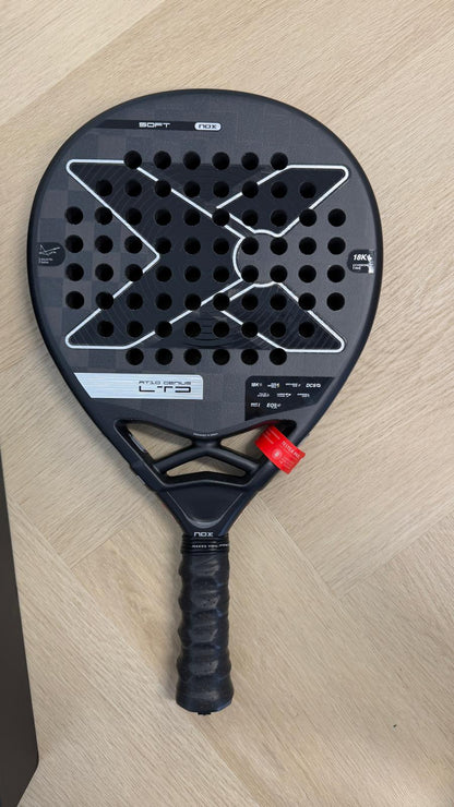 Nox At 10 Genius Limited Edition Padel Racket 2025 Pack 9