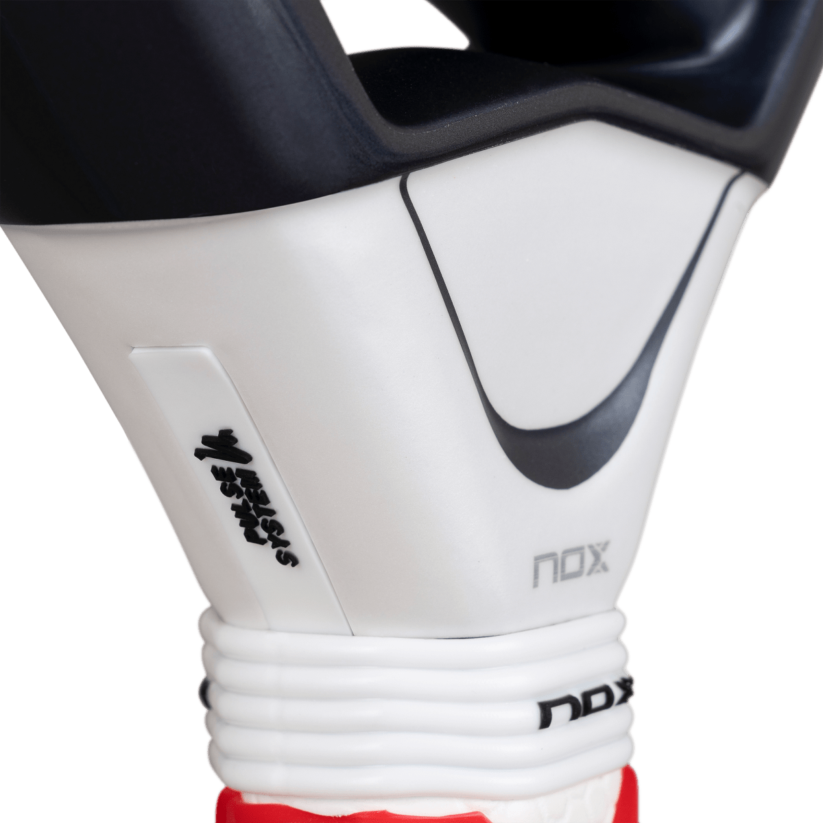 NOX AT10 GENIUS 12K ALUM XTREM LITE 2026