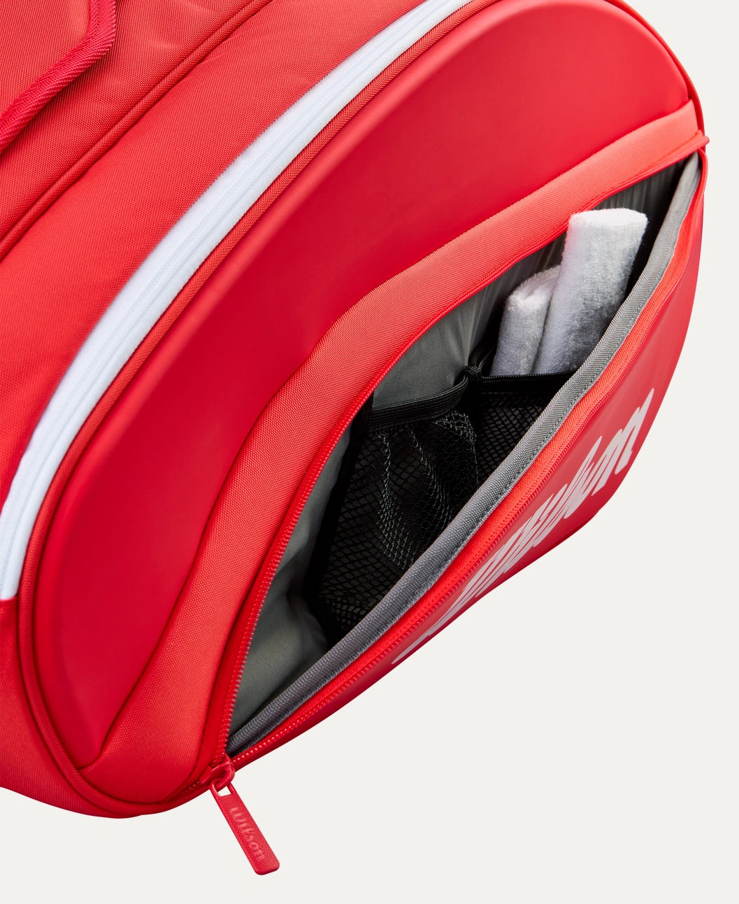 Wilson Super Tour Red Padel Bag, detail view